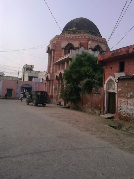 Hasan Masjid (By:- Suhail Ziya) +918285544159, Самбхал
