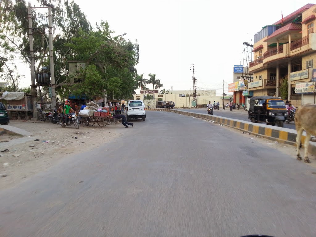 Towards Halwasia School  Circular Road Bhiwani City Dist Bhiwani Haryana, Бхивани