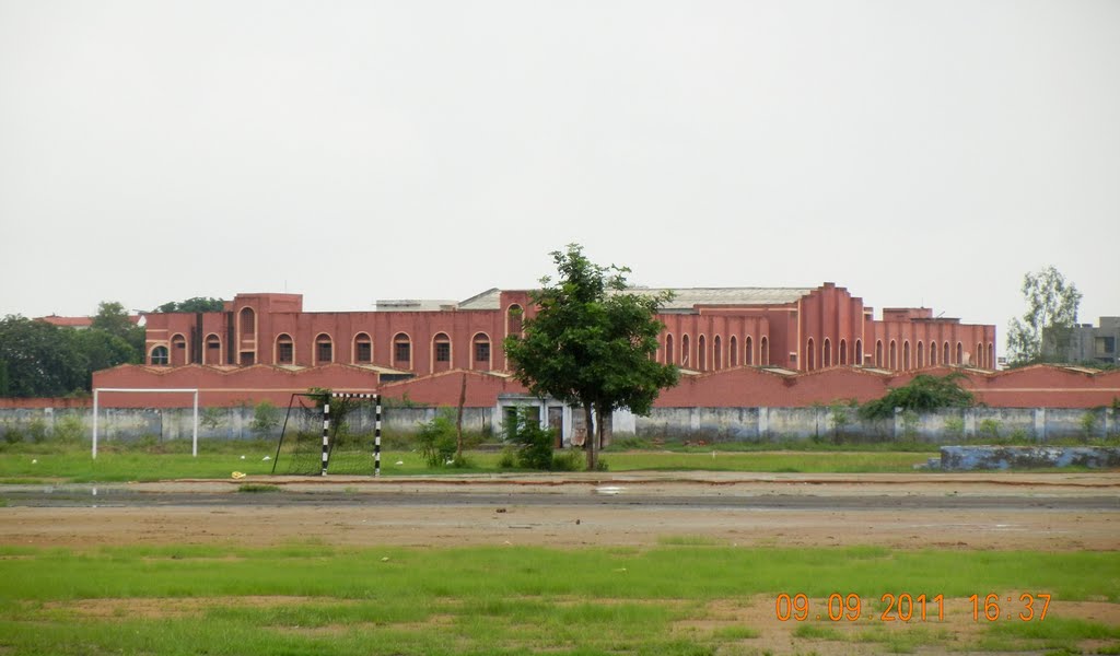 Bhiwani Public School from Bhim Stadium, Бхивани