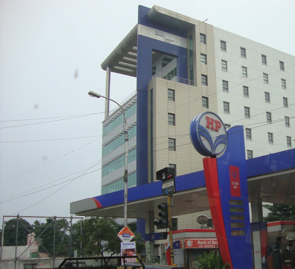 HP Fuel Stn - Kochar Group bldg - Arcot Road- Vadapazhaniசென்னை చెన్నై  .  6130, Мадрас
