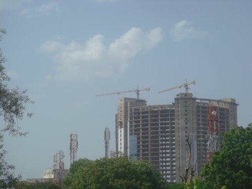 Tallest Building in Delhi under construction....THE CIVIC CENTER, Дели