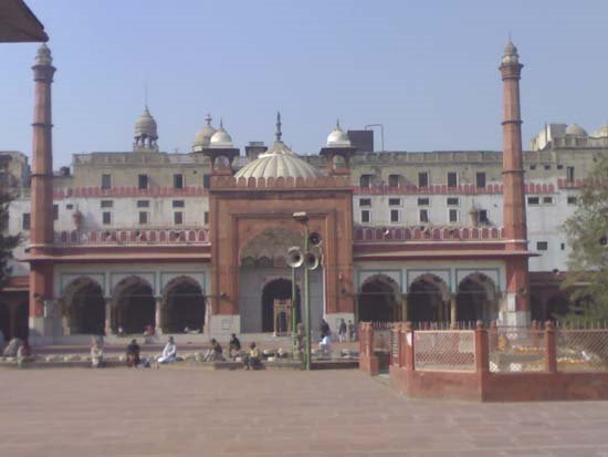 Masjid Fateh Puri - from front, Дели