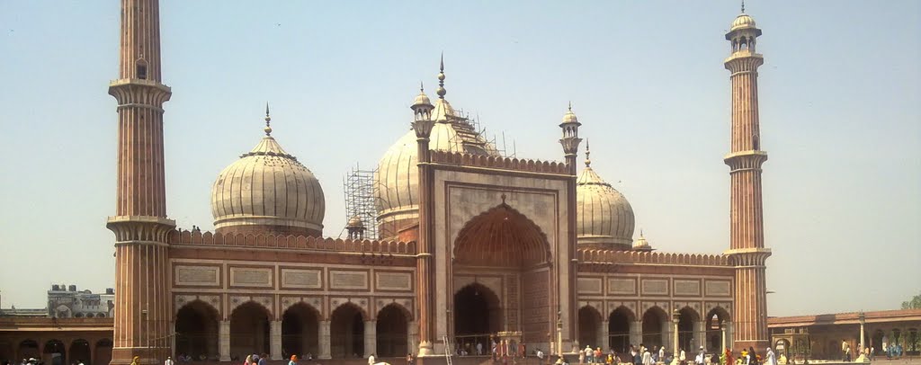 Jama Mosque in New Delhi-مسجد جامع دهلی نو-taken by self phone, Дели