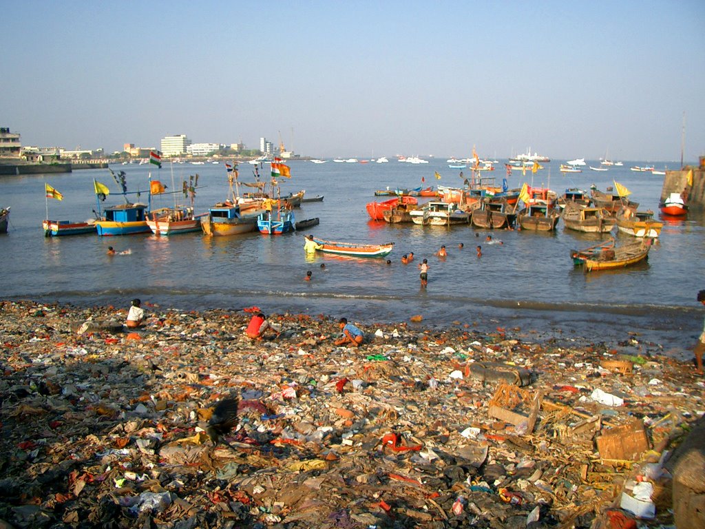 Mumbai Slum Beach - Apr.2003, Бомбей