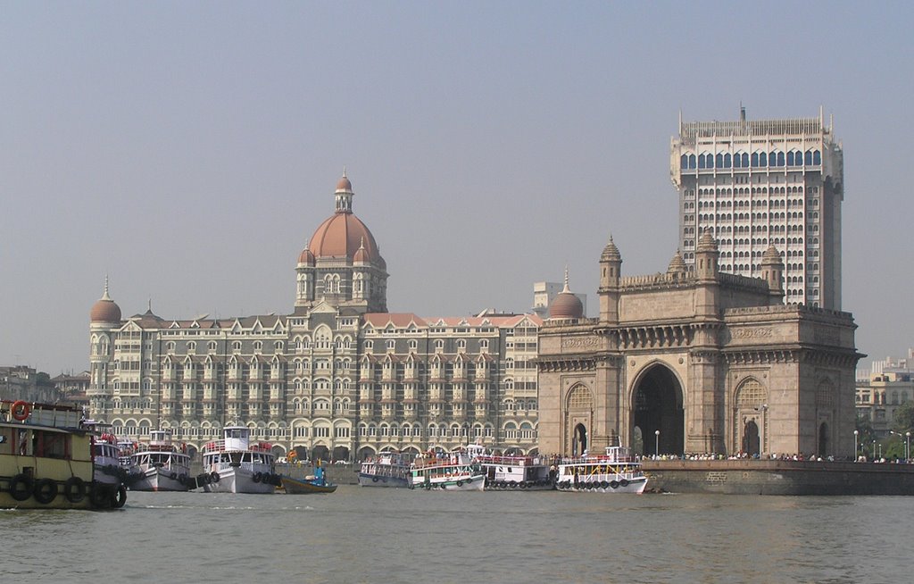 Вид на Тадж-Отель и Индийские Ворота, Бомбей