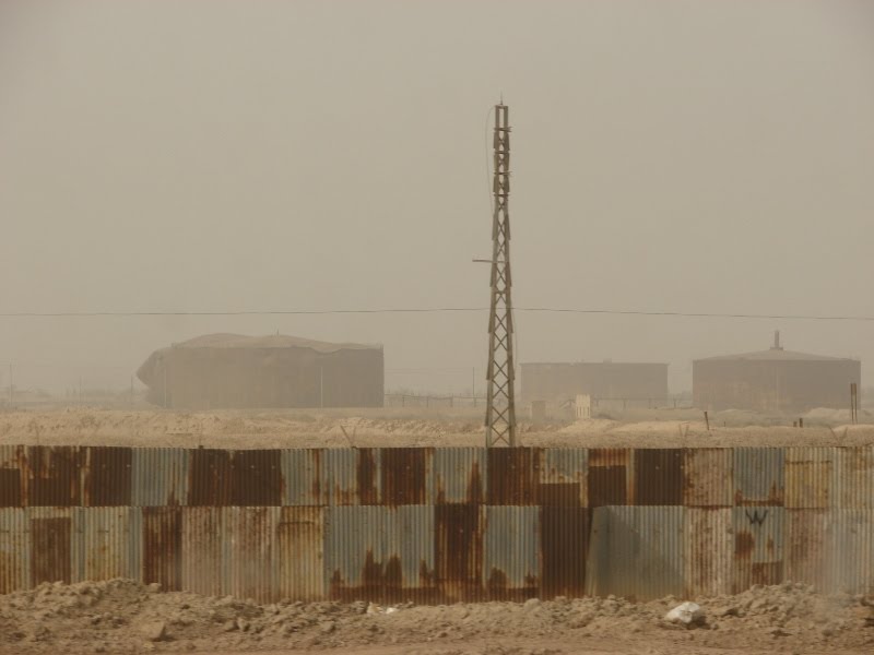 مخازن نفت تخریب شده, Абадан