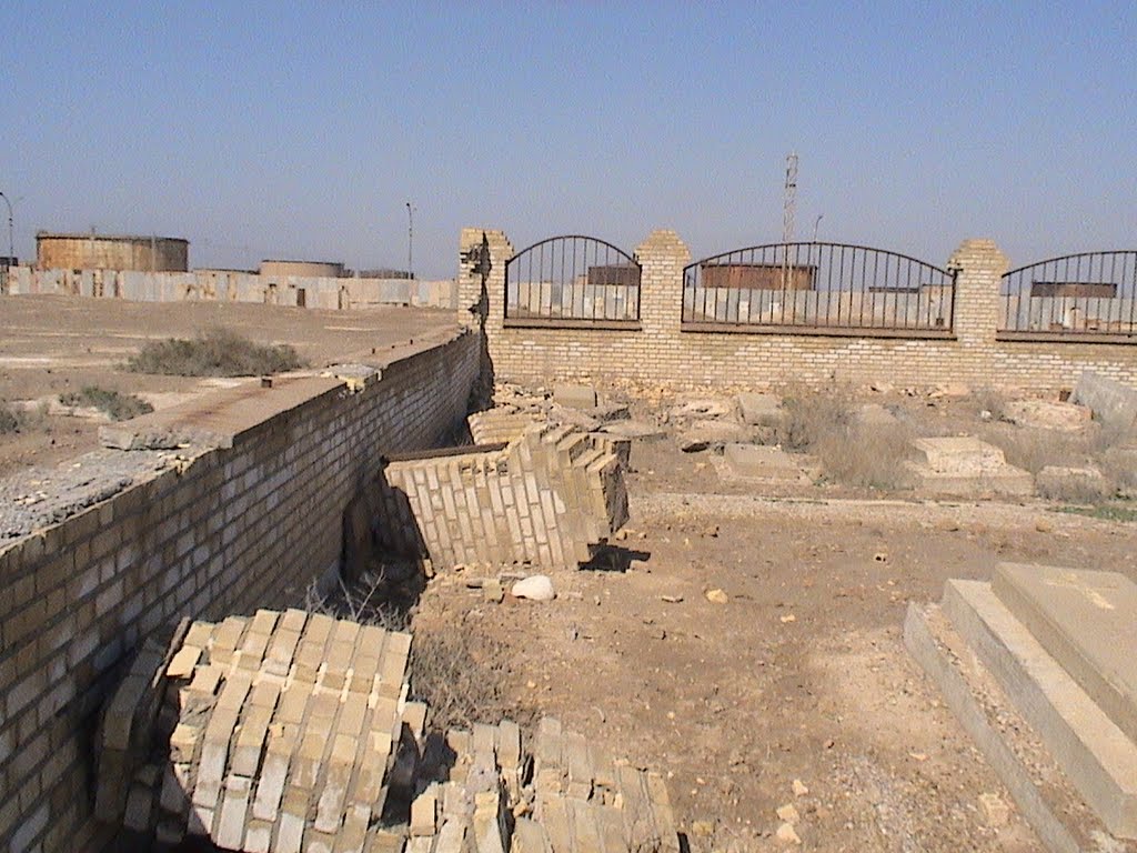 قبرستان ارامنه آبادان زخم خورده از جنگ ورها شده, Абадан