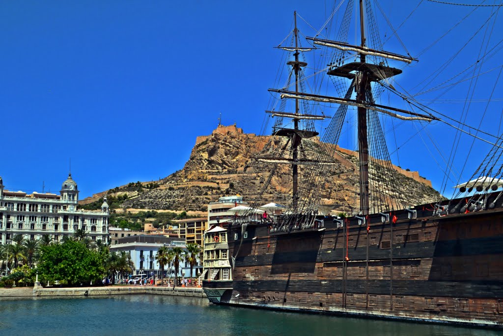 ** Piratas de...... Alicante **, Алкантара