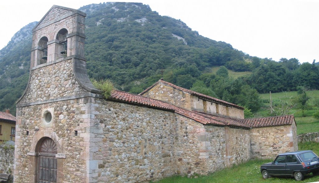 Prerrománico asturiano. Santo Adriano de Tuñón, Гийон