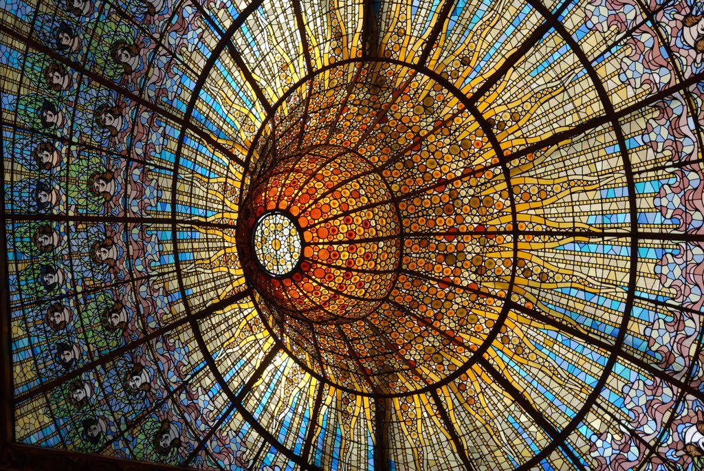 W kalejdoskopie - Palau De La Musica - In kaleidoscope, Барселона