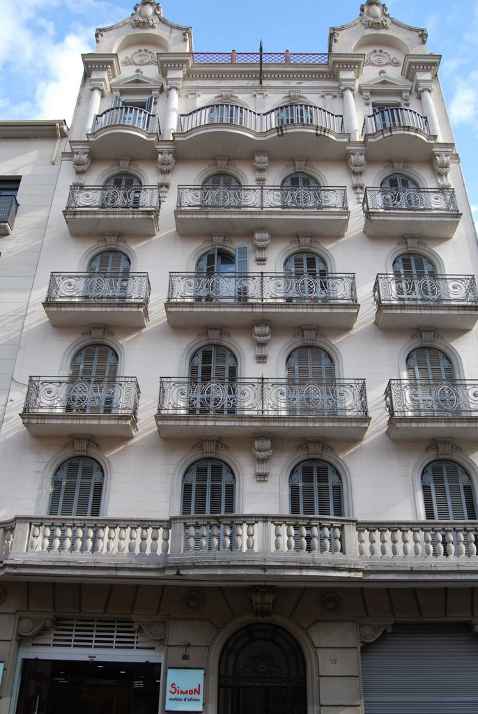 Edifici en Muralla de Sant Doménec, Манреса