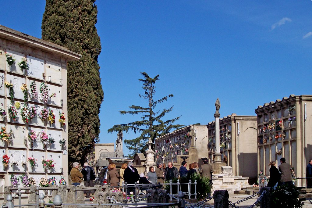 Sabadell cemetery, by Julio M. Merino, Сабадель