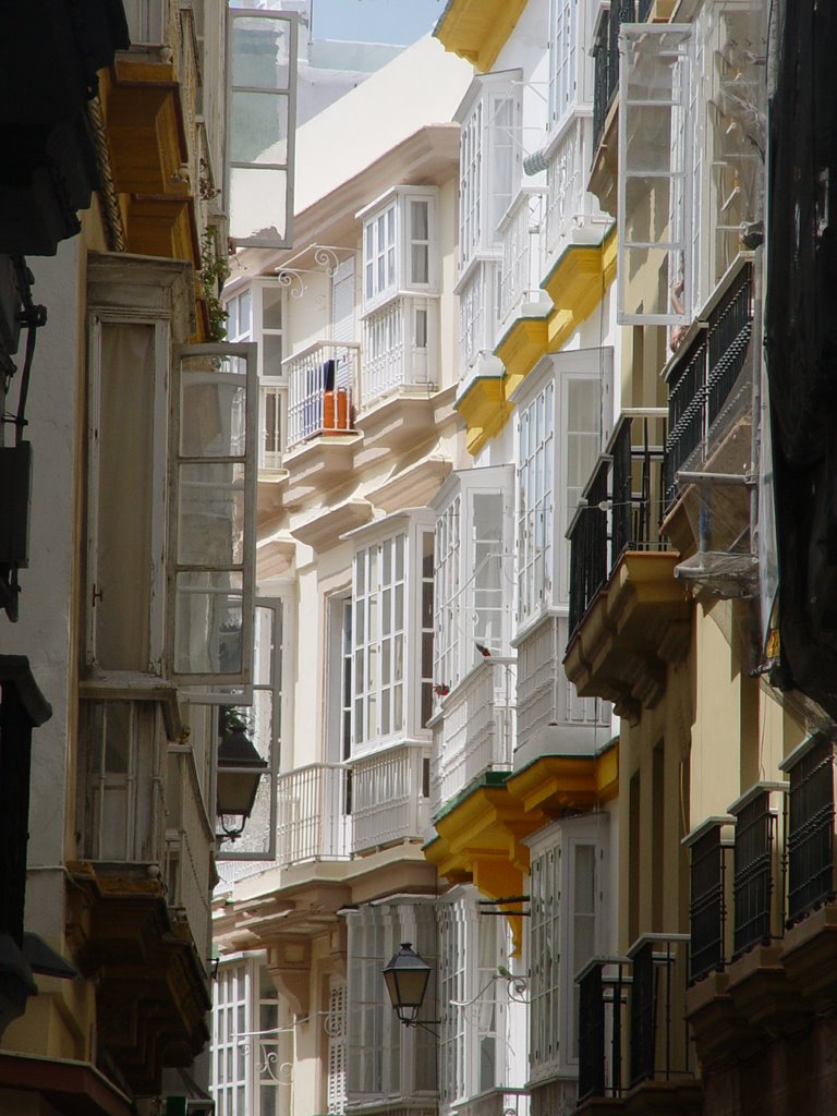 Street in Cadiz, Алжекирас