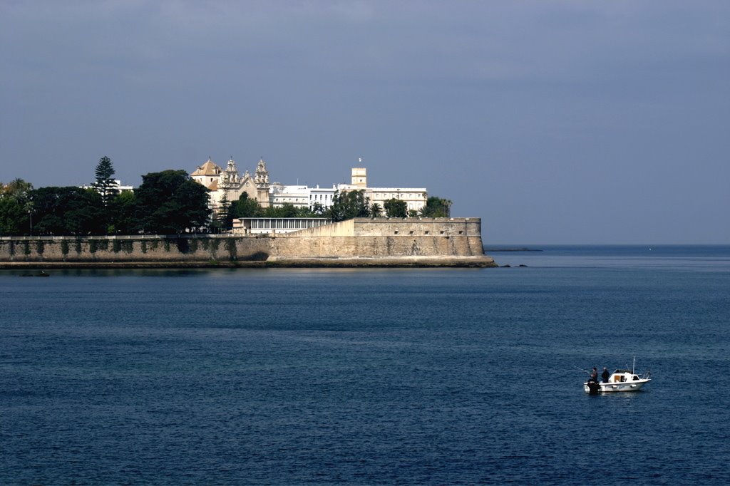 Cádiz, Алжекирас