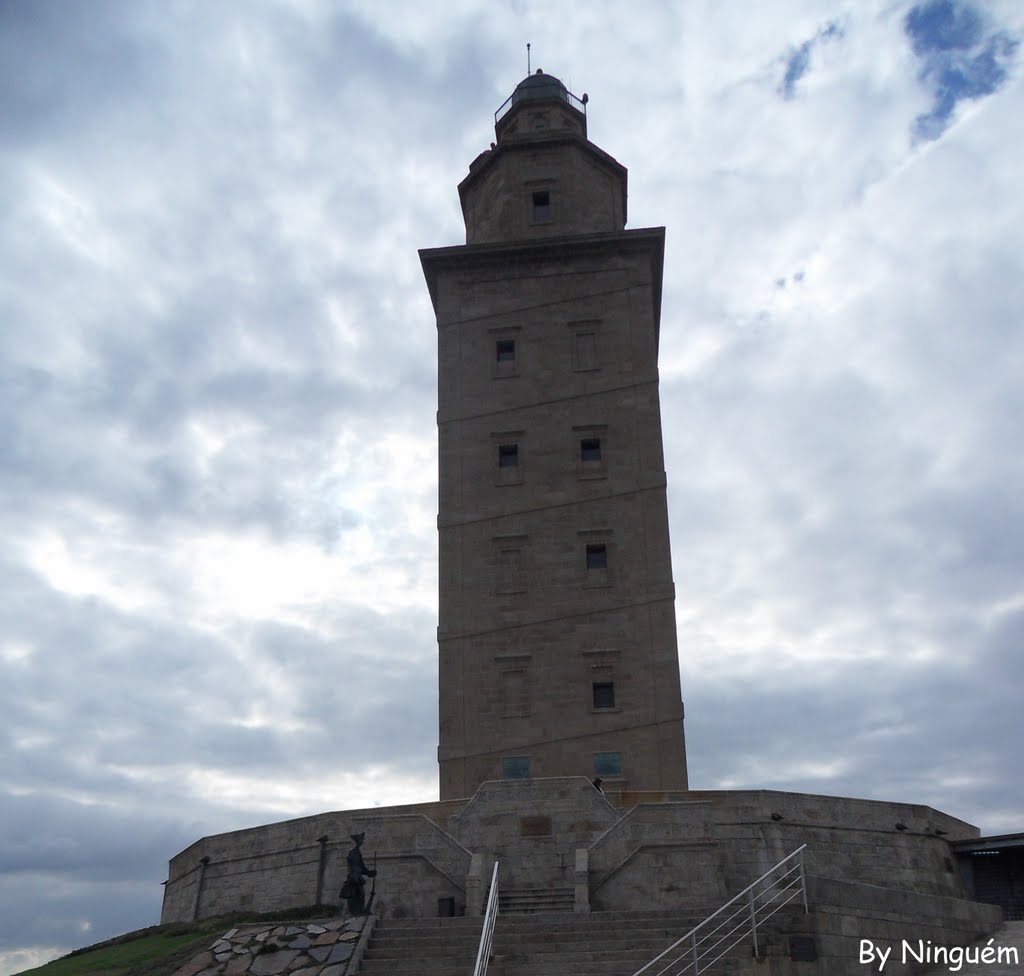 Torre de Hércules, Ла-Корунья