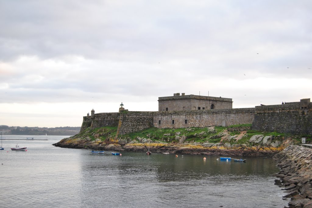 A Coruña---Castelo San Antón, Ла-Корунья