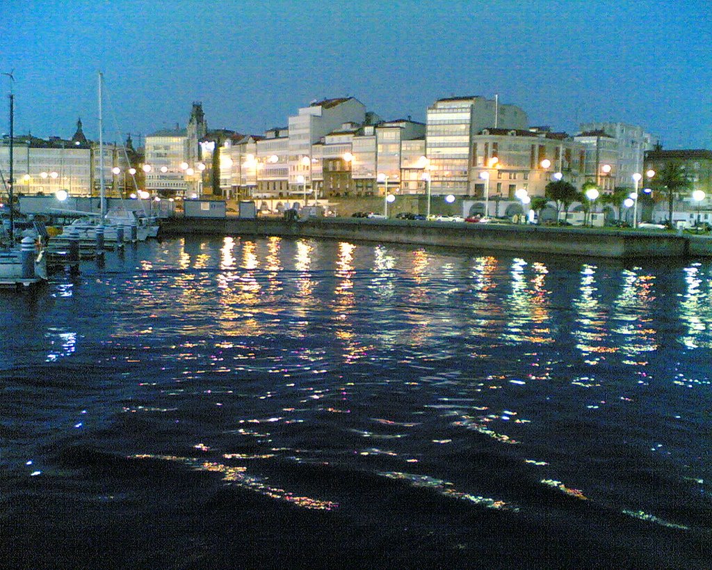 Anochecer en la Dársena de la Marina. La Coruña, Ла-Корунья