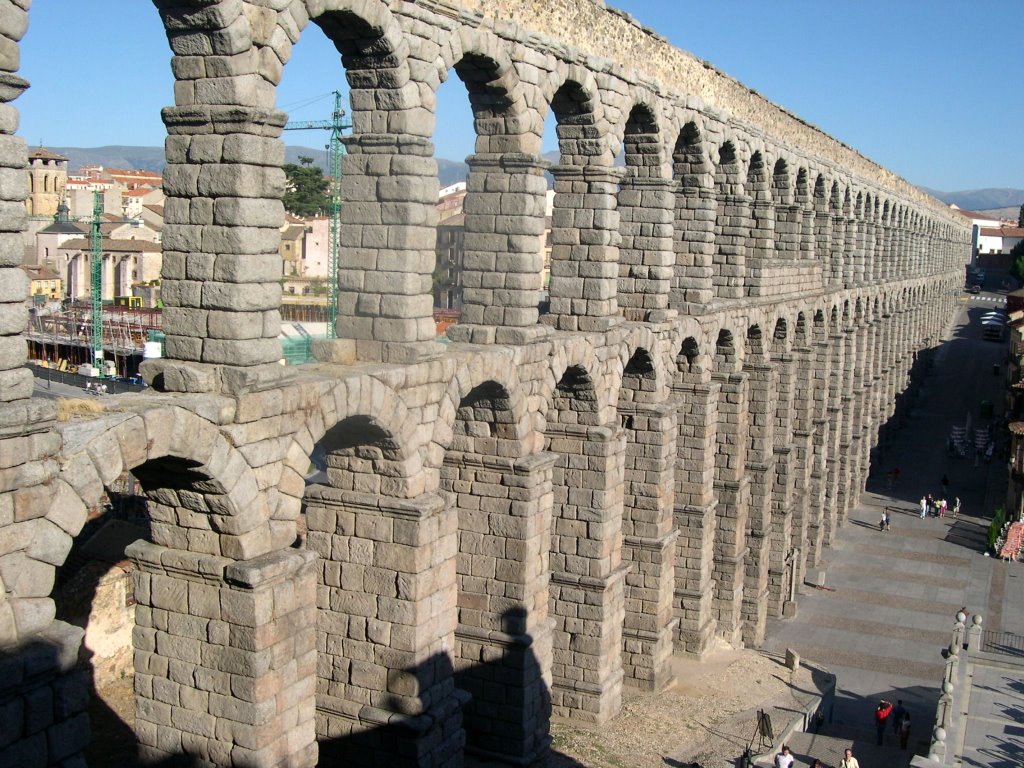 Roman aqueduct of Segovia, Сеговия