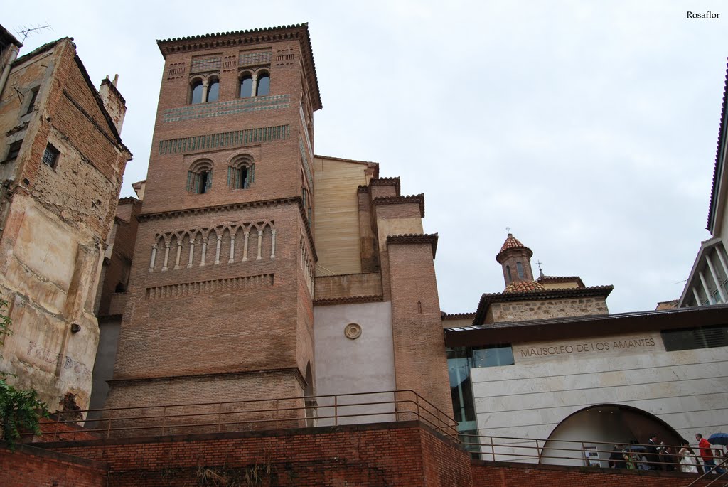 Torre de San Pedro y Mausoleo de los Amantes, Теруэль