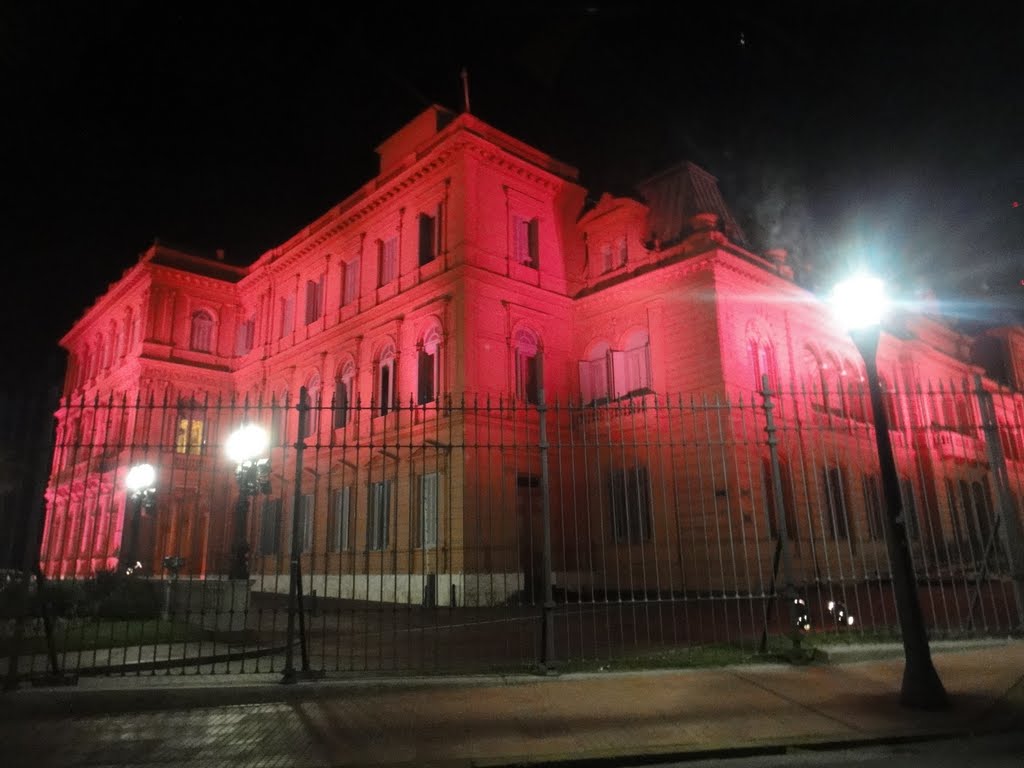 Casa Rosada, Азул
