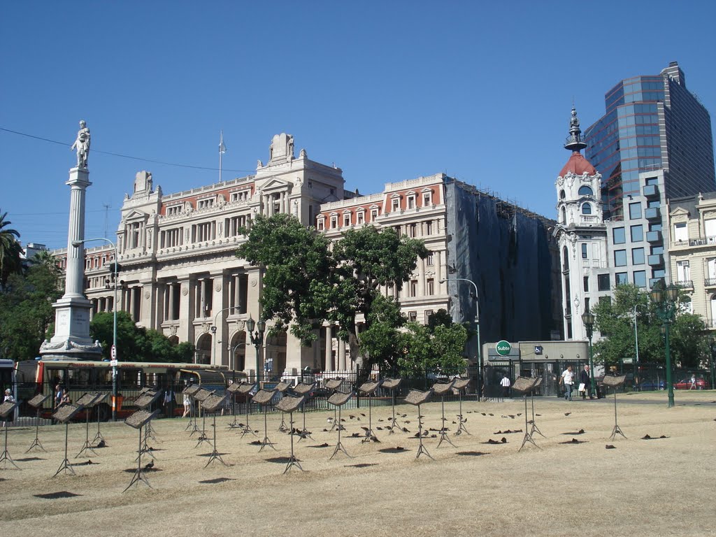 Palacio de Justicia y monumento a Lavalle., Буэнос-Айрес