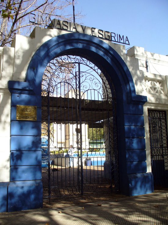 Club Gimnasia y Esgrima, Ла-Плата