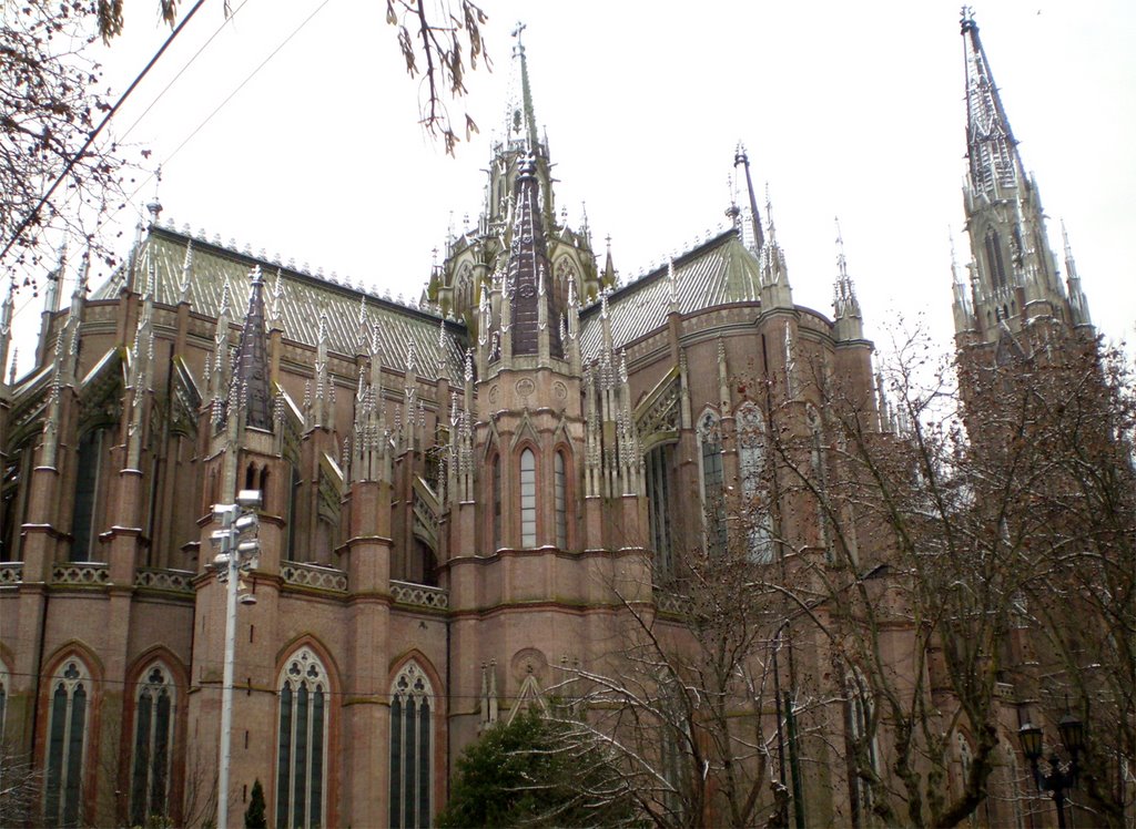 Catedral con las torres blancas, Ла-Плата