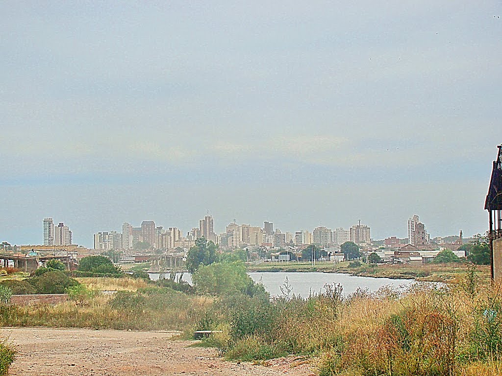 Quequen (Bs.As.) - Vista de la Ciudad de Neccochea (Bs.As.) desde la ciudad de Quequen (Bs.As.) - ecm, Некочеа