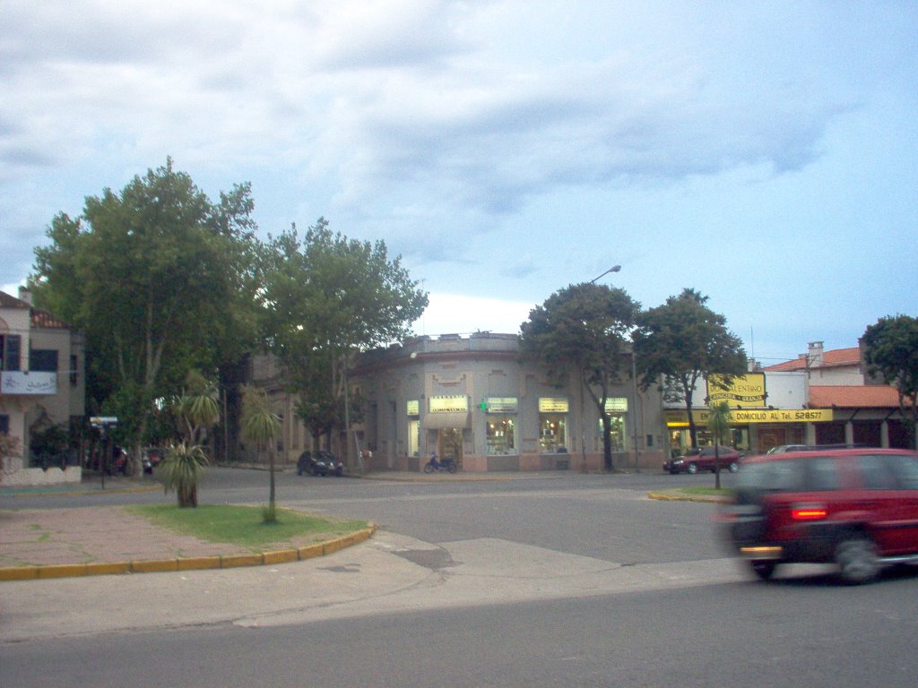 Avenida Boulevard 59, Некочеа