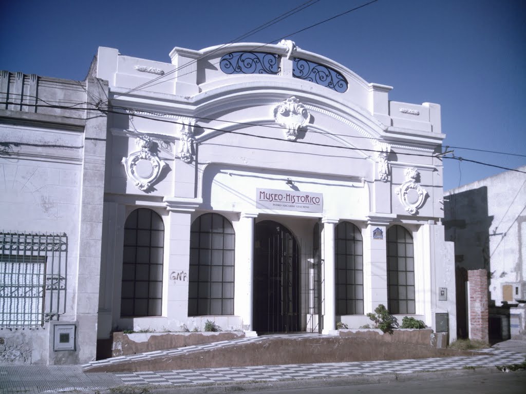 museo historico,humberto al 200, Пунта-Альта