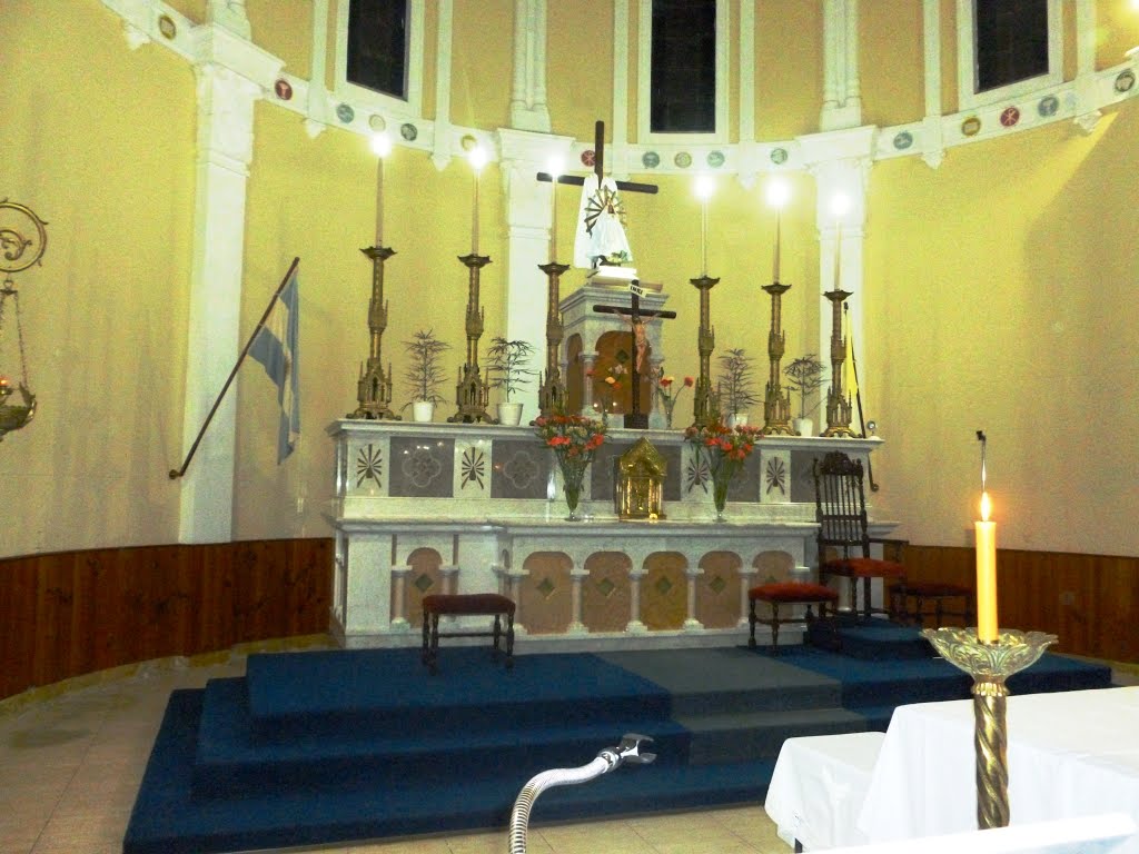 Altar Iglesia de Punta alta.., Пунта-Альта