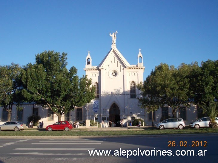 Rio IV - Iglesia (www.alepolvorines.com.ar), Рио-Куарто