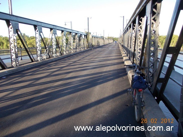 Rio IV - Puente Av.España (www.alepolvorines.com.ar), Рио-Куарто