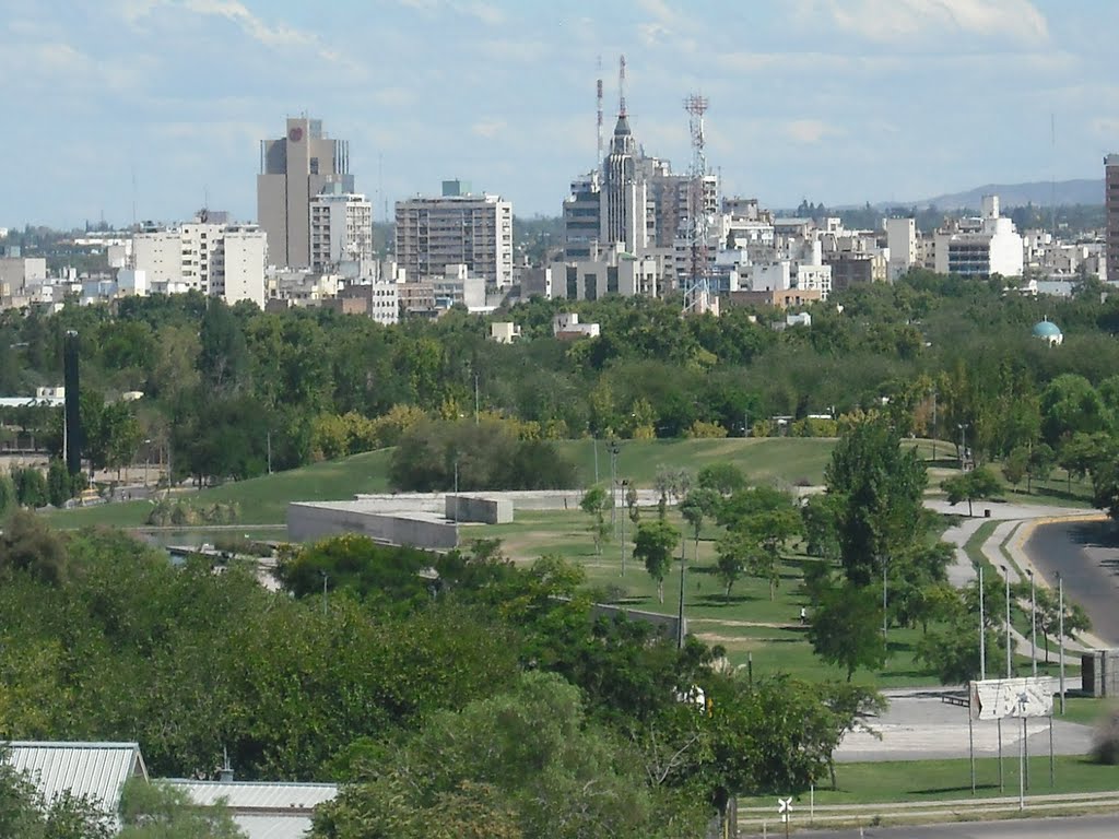 Vista al Parque Central y la Cuidad de Mendoza.., Мендоза