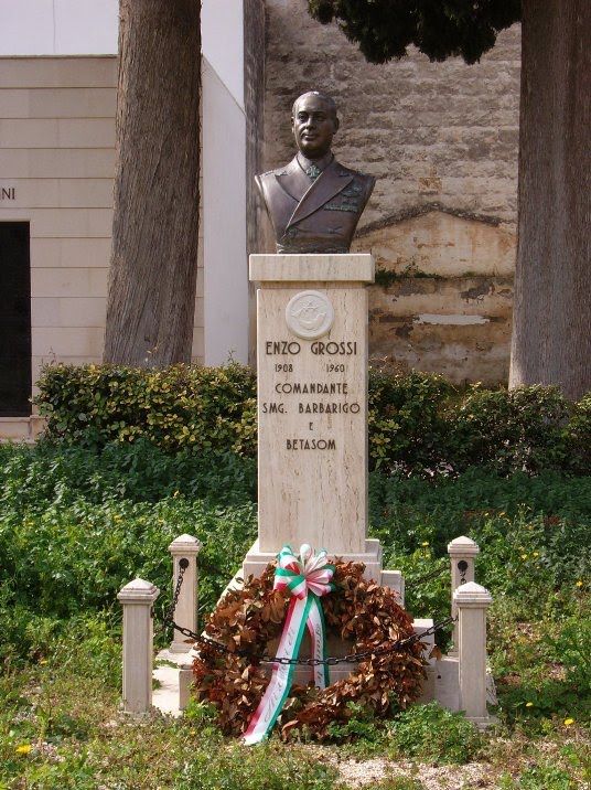 Monumento  per  il  Comandante  Enzo Grossi, Корато