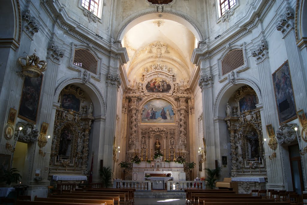 Interno della Chiesa di Santa Chiara_Lecce, Лечче