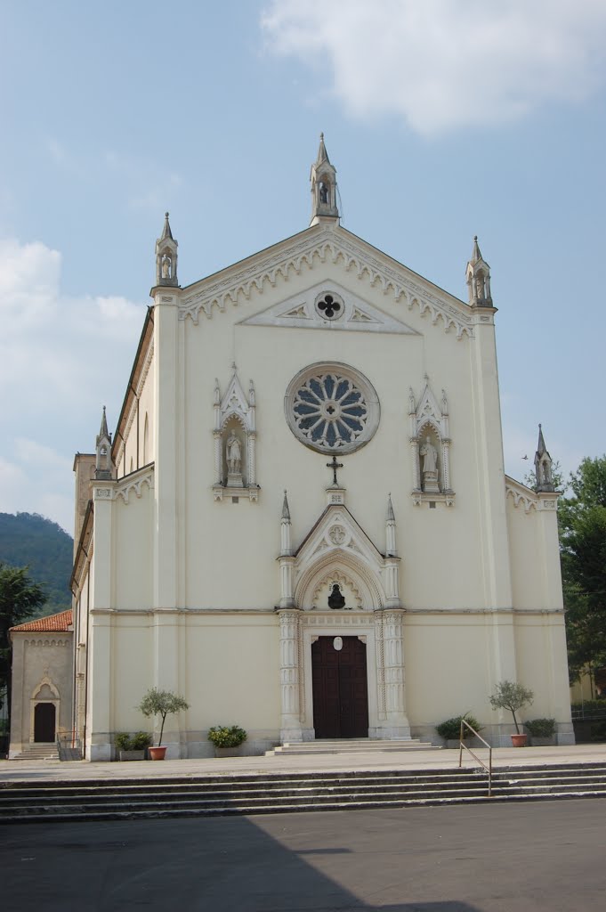 Chiesa parrocchiale di San Vitale. Castelnovo di Isola Vicentina, VI. Italia, Виченца
