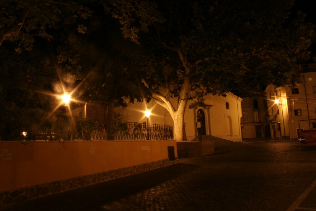 Platania notturno "la villa", Косенца