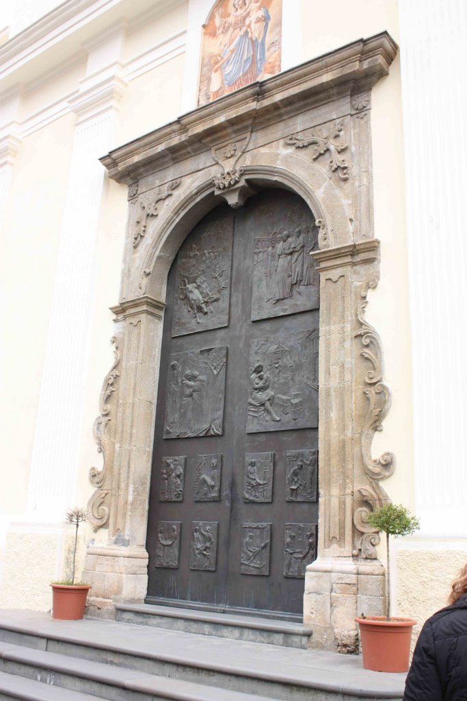 Serrastretta : Portale della Chiesa Madre, Косенца