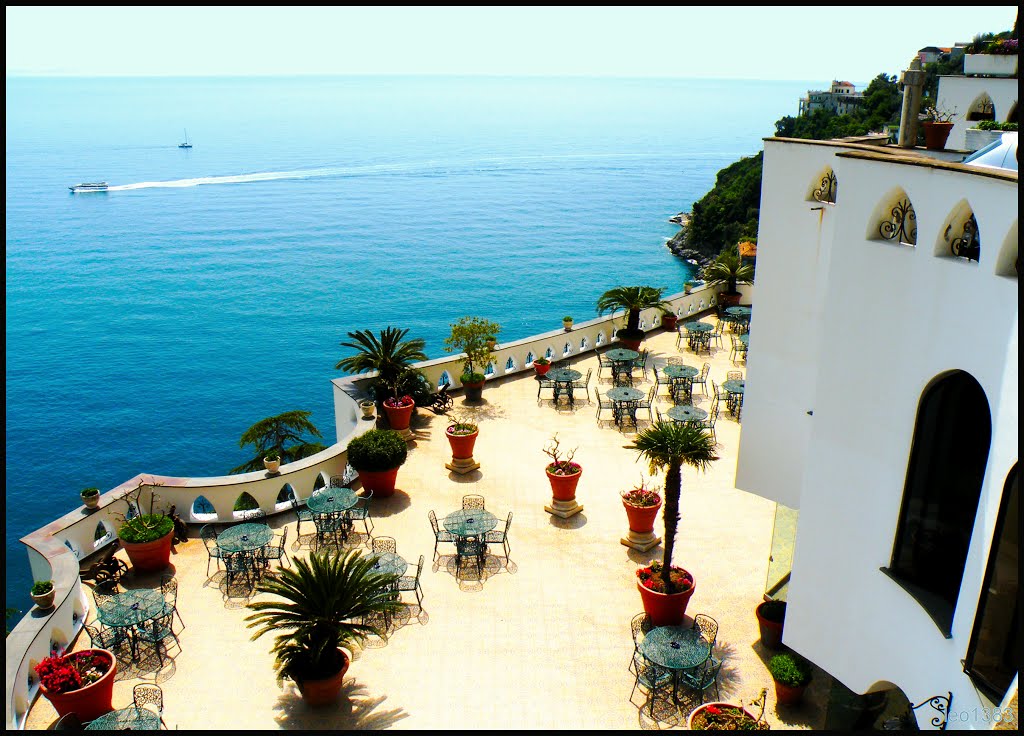 Terrace overlooking the sea..© by leo1383, Амалфи