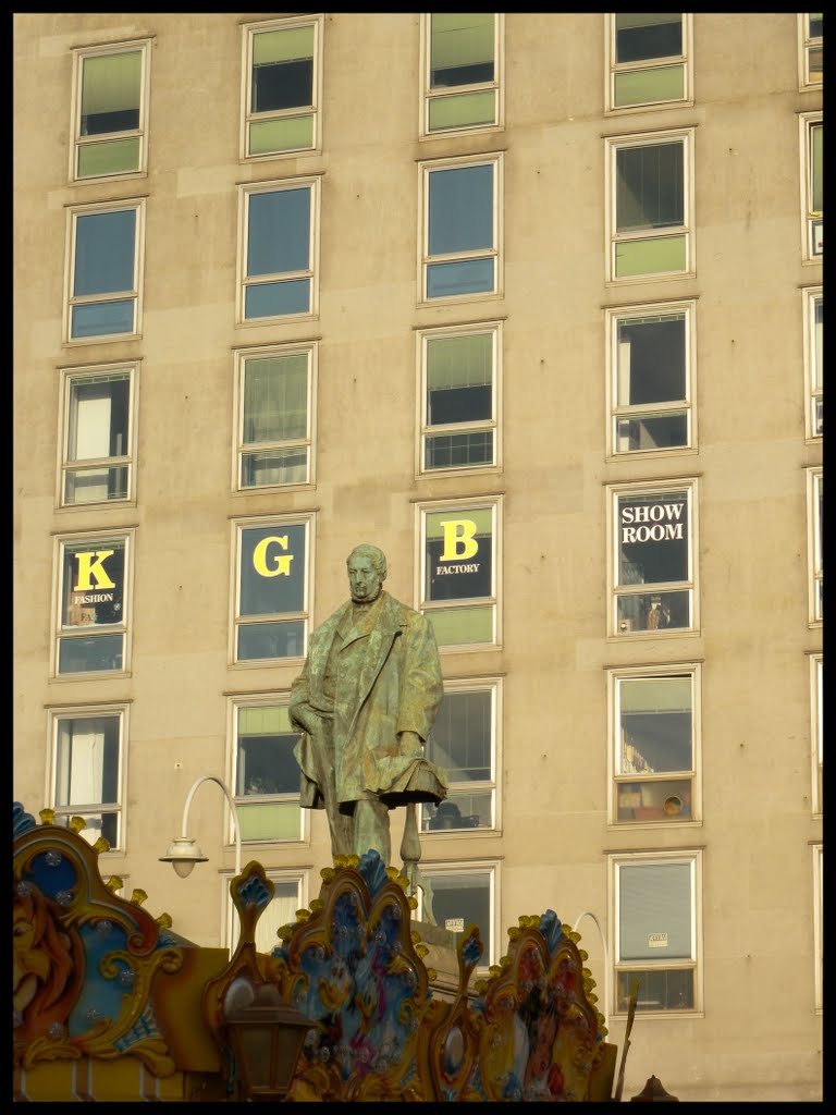 KGB, Piazza Caricamento, Genova, Генуя