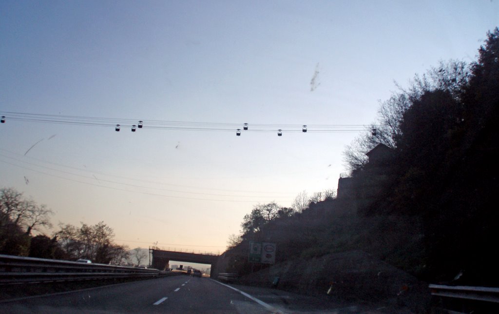 Genova Savona autostrada  Vecchia funicolare per il trasporto del carbone, Савона