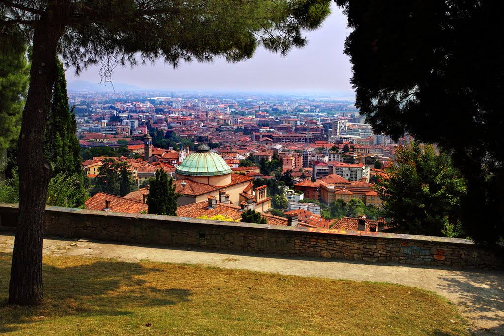 View from Bergamo Castle, Бергамо