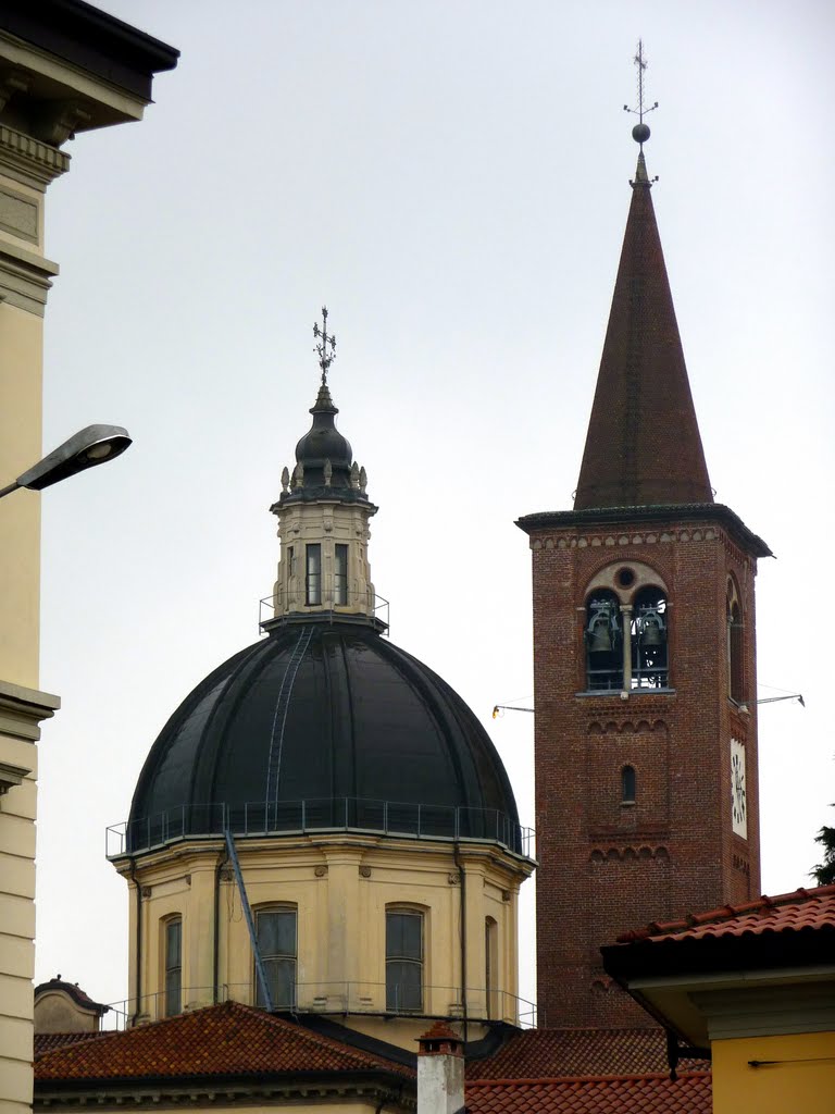 Gli svettamenti della Cattedrale (Busto Arsizio - VA), Бусто-Арсизио