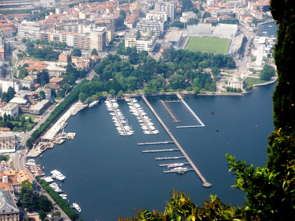 Port and stadium of Como from Brunate, Комо