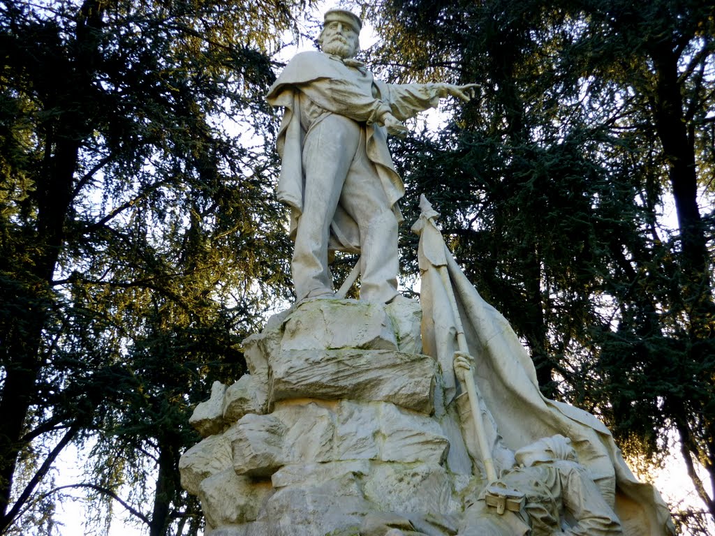 Cremona, monumento a Garibaldi, Кремона