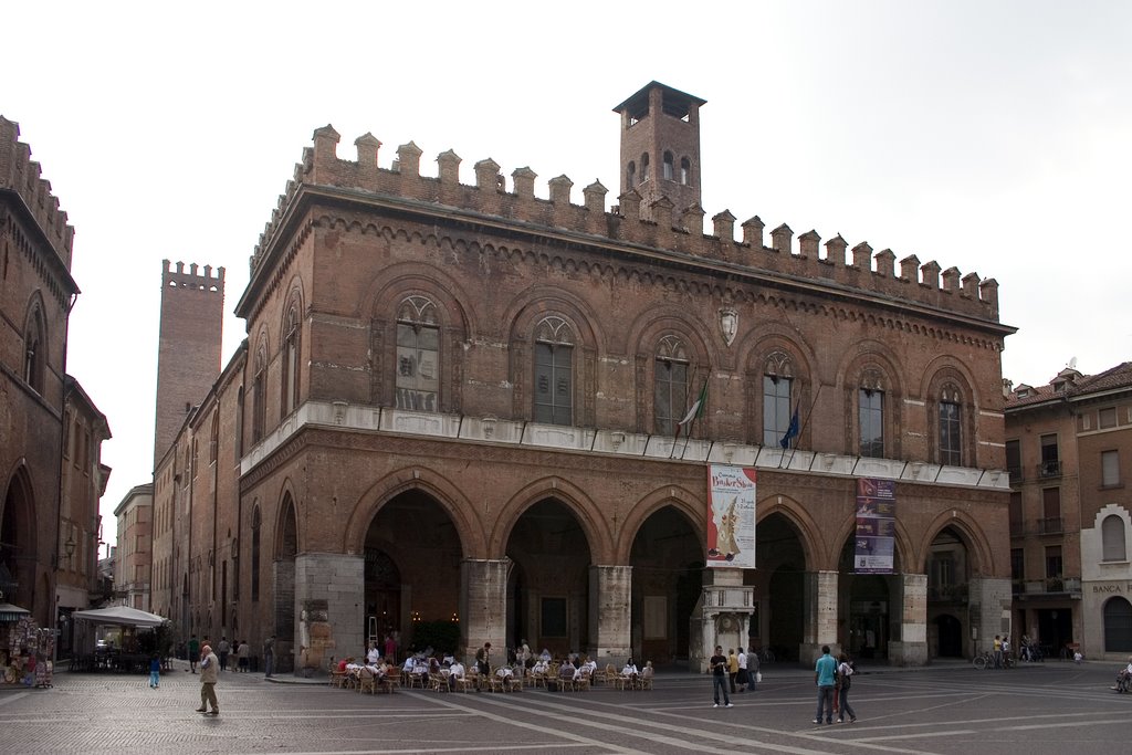 Cremona_Palazzo Comunale, Кремона