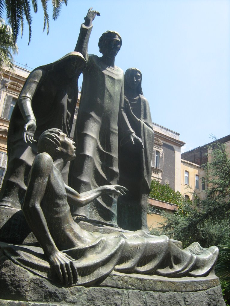 Statua nellOspedale Santa Marta, Катания