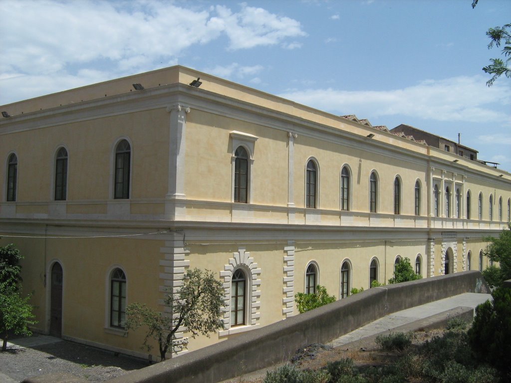 Palazzo Ingrassia, Катания
