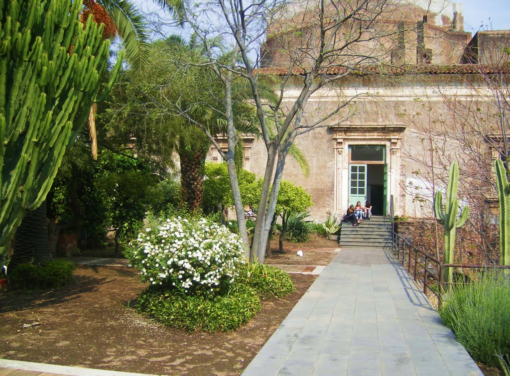 Monastero dei Benedettini - Il giardino dei novizi, Катания